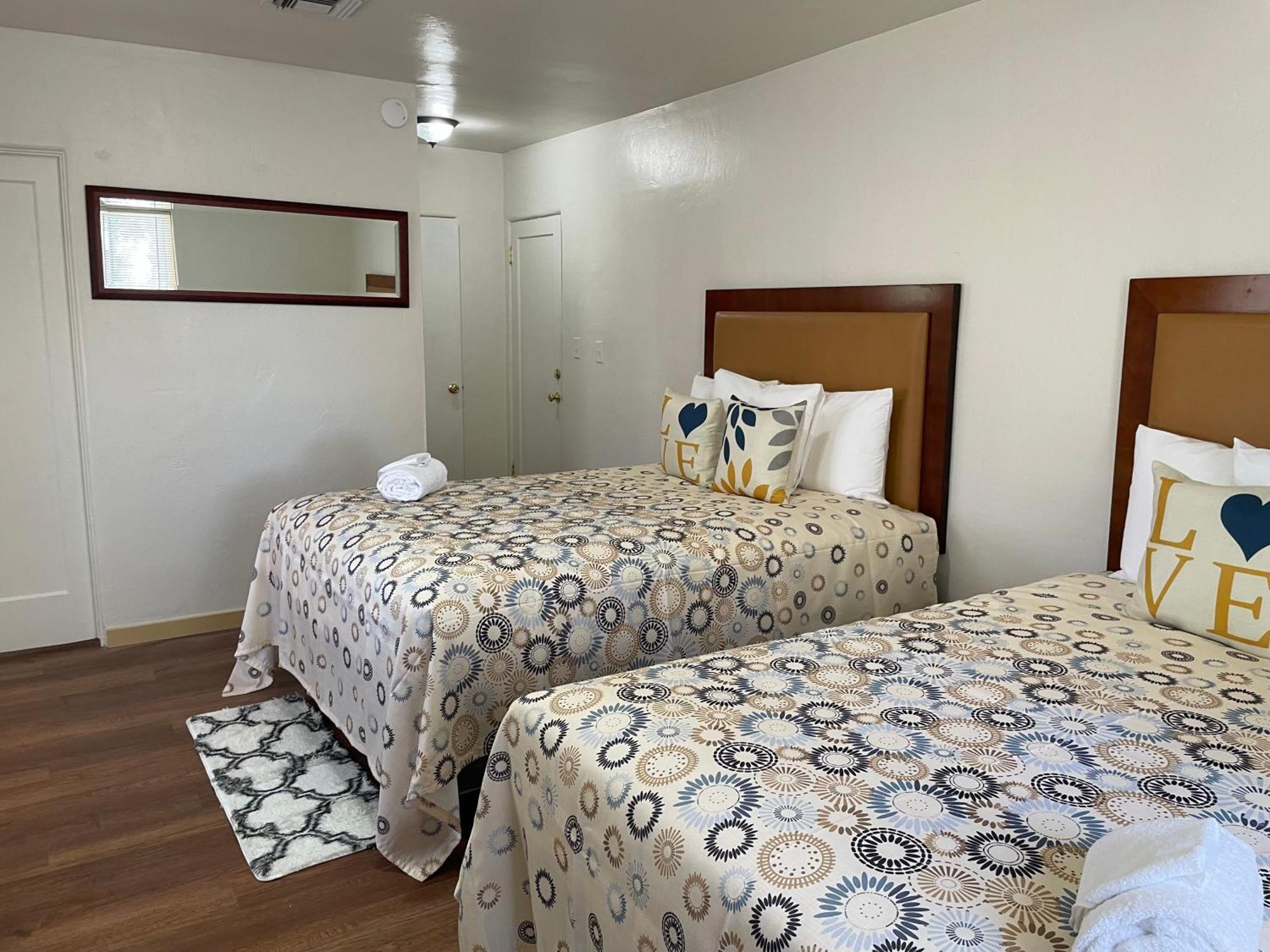 Miracle Springs Resort And Spa Дезърт Хот Спрингс Екстериор снимка