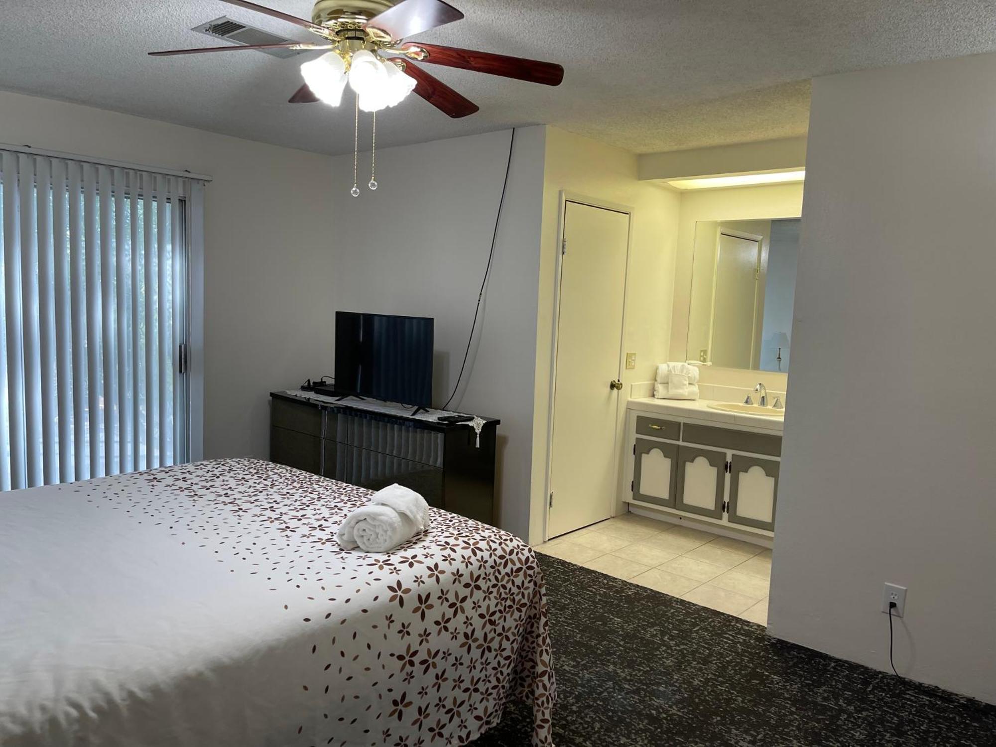 Miracle Springs Resort And Spa Дезърт Хот Спрингс Екстериор снимка