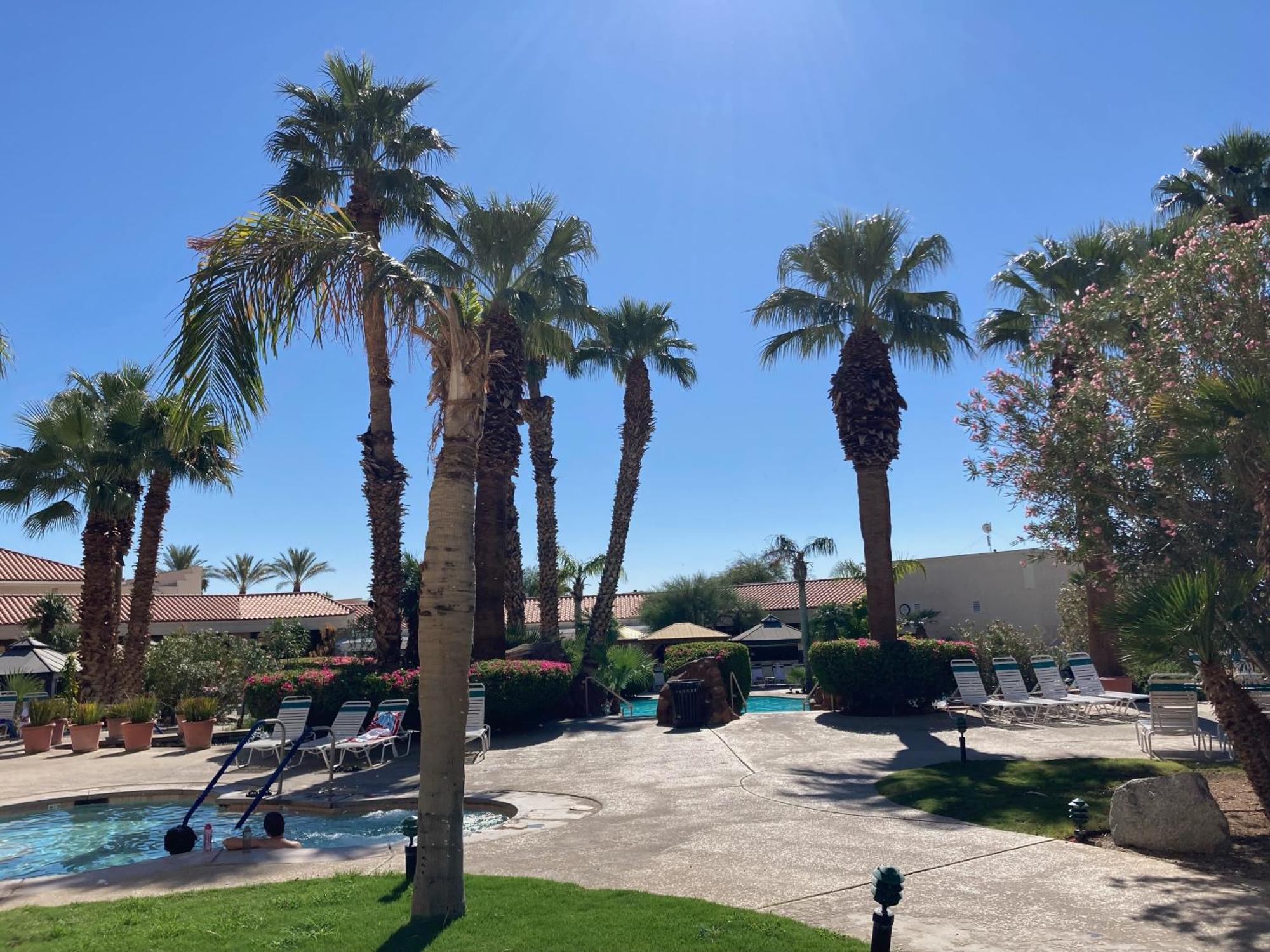 Miracle Springs Resort And Spa Дезърт Хот Спрингс Екстериор снимка